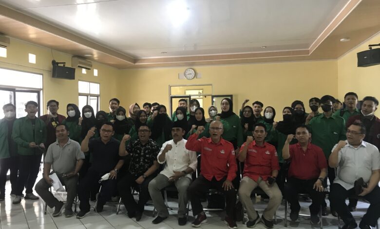 UM Bandung Gelar Serah Terima Mahasiswa KKN di Kecamatan Cianjur