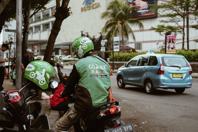 Tarif Ojek Online Naik, Driver Cianjur Keluhkan Sepi Penumpang