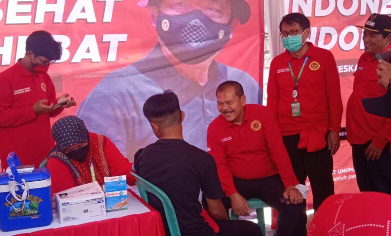 Kabinda Jabar Tinjau Vaksinasi Massal BIN RI di Pelosok Cianjur