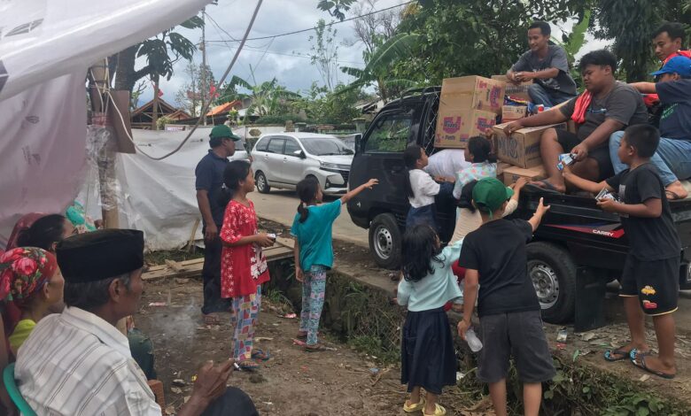 Pengungsi Gempa Cianjur Kebingungan Soal BMKG Izinkan Warga Masuk Rumah