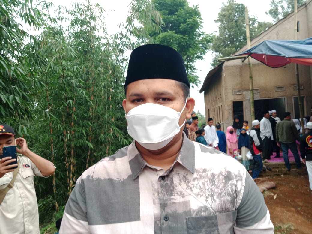 DPRD Kabupaten Ciajnur meminta Dinas Pendidikan dan Kebudayaan (Disdikbud) Cianjur segera bangun kembali seribuan lebih ruang kelas yang rusak