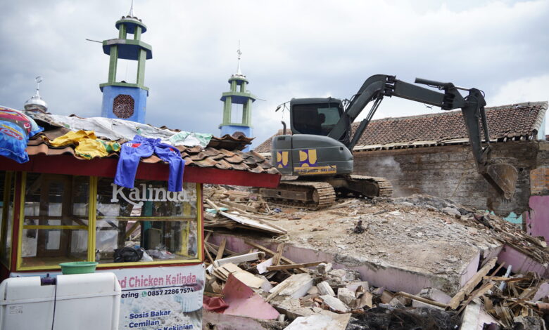 Pemerintah Mulai Salurkan Bantuan Gempa Cianjur, Tapi Warga Masih Cemas