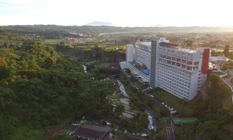 PT EHS Tetap Jadi Operator Hotel Le Eminence Puncak Dengan Kinerja Dan Pencapaian Terbaik