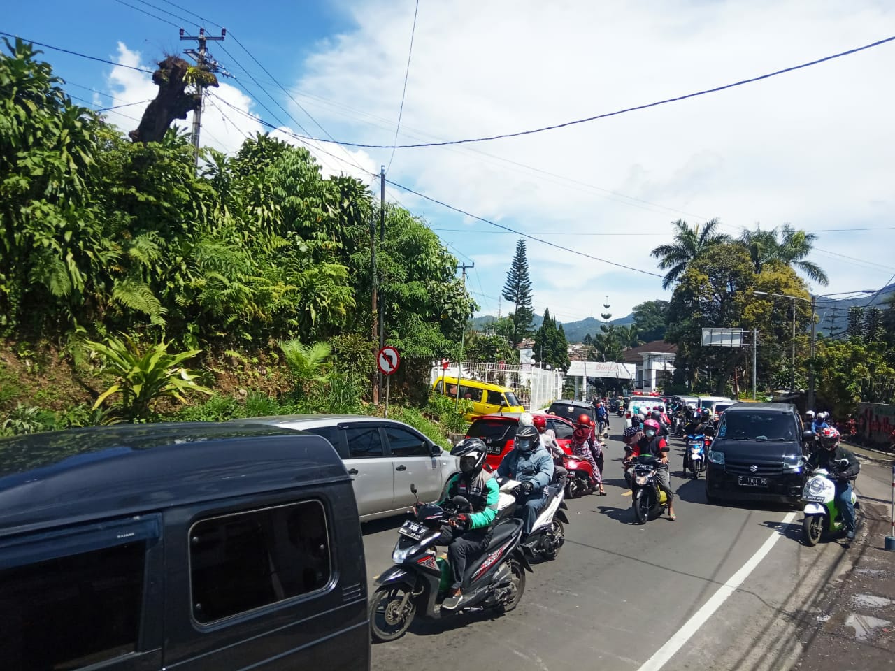 Arus Mudik Mulai Meningkat, Dishub Cianjur Siaga di Jalur Puncak