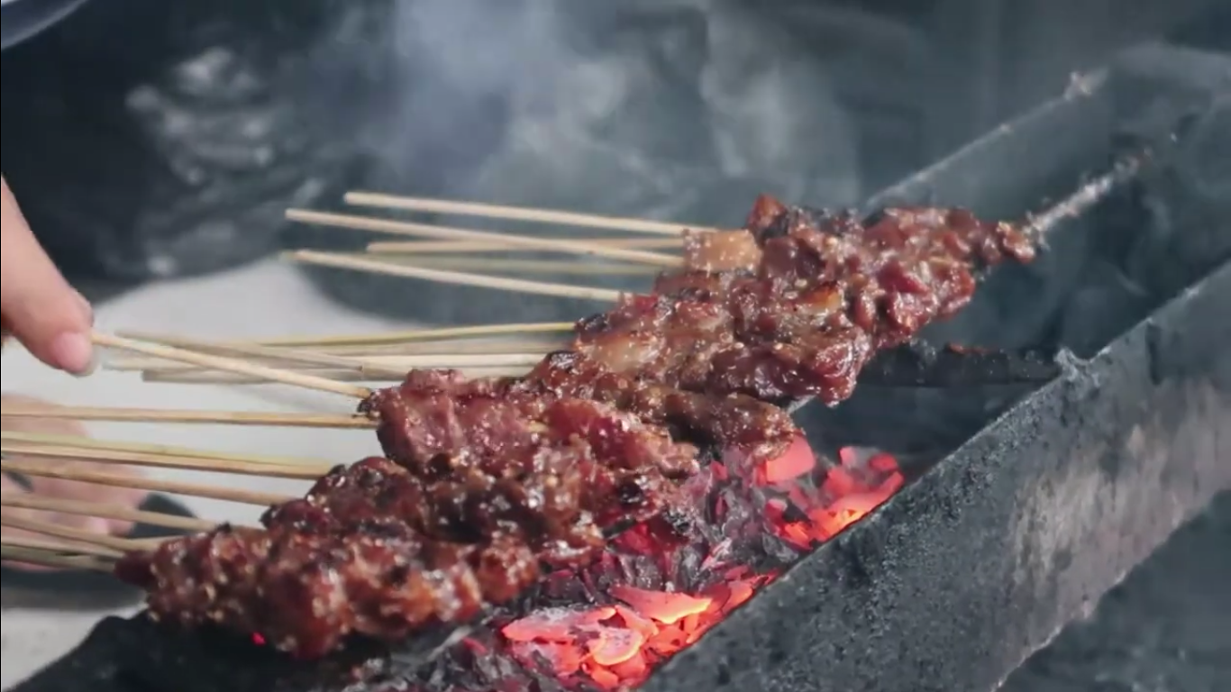 Sudah Ada Sejak 1980! Sate Maranggi Ma Nunung Jadi Idola di Cianjur, Rasanya Bikin Lidah Bergoyang