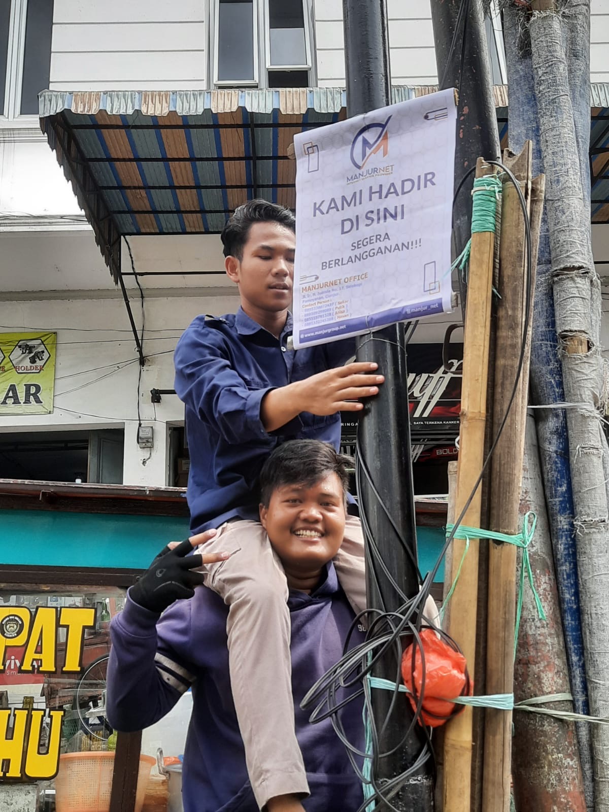 Manjurnet sendiri telah mendapatkan perizinan resmi dari Kementerian Komunikasi dan Informatika