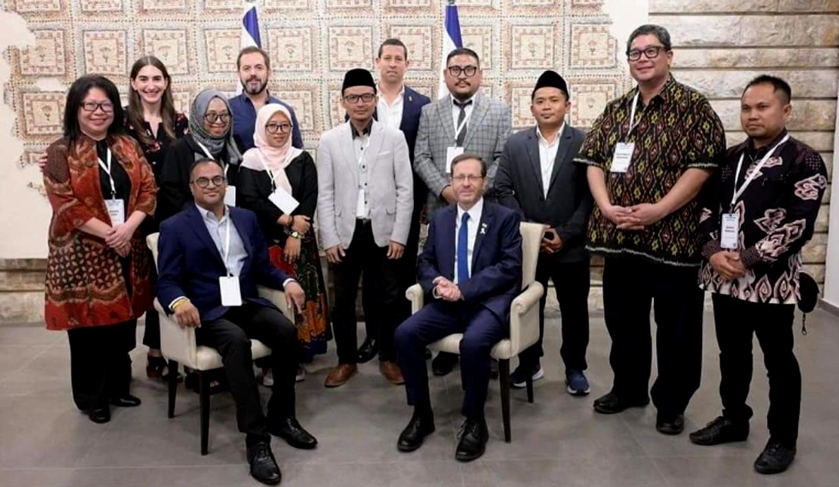 Dihujat Netizen! PBNU Kirim 5 Delegasi Bertemu Presiden Israel Saat Muhammadiyah Sumbang Rp40 Miliar ke Palestina, Apa yang Terjadi Sebenarnya?