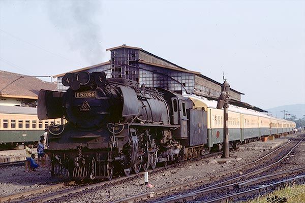 Kereta Api Klasik Berlokomotif Uap Segera Hadir di Jalur Heritage Bandung-Cianjur