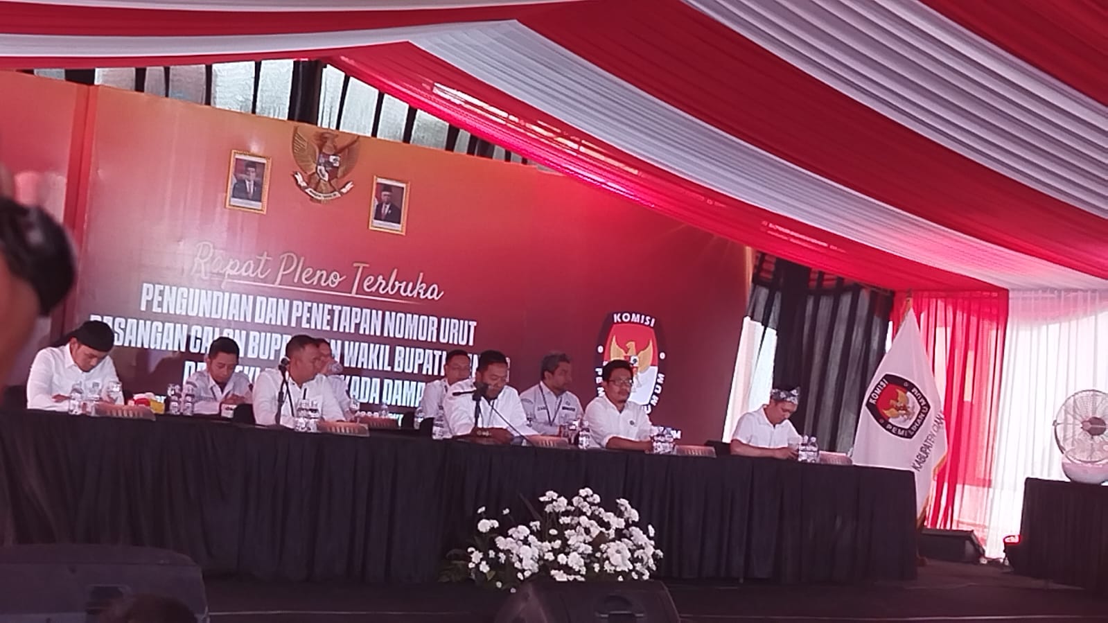 KPU Cianjur Tetapkan Hasil Pengundian Nomor Urut Calon Bupati dan Wakil Bupati 2024