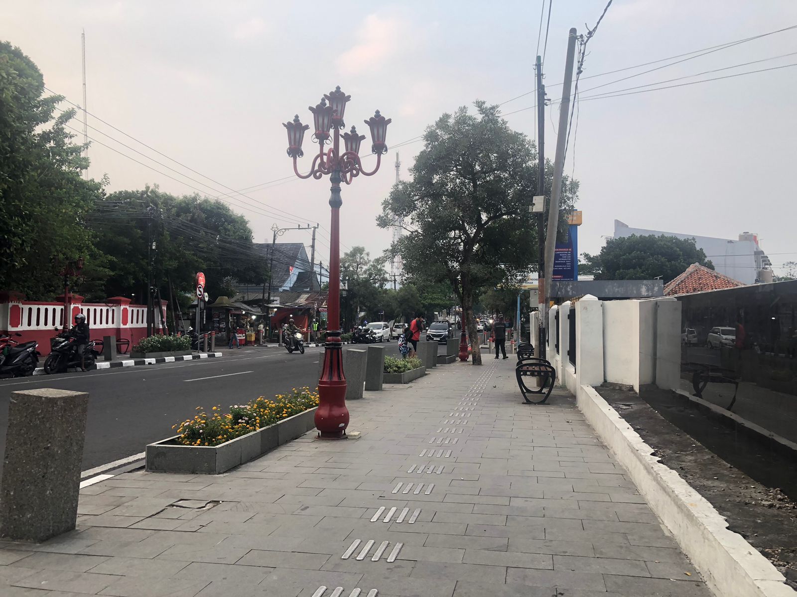 Pedestrian Jalan Siliwangi Cianjur Punya Tempat Duduk Nyaman Tapi Tak Ada Tempat Sampah