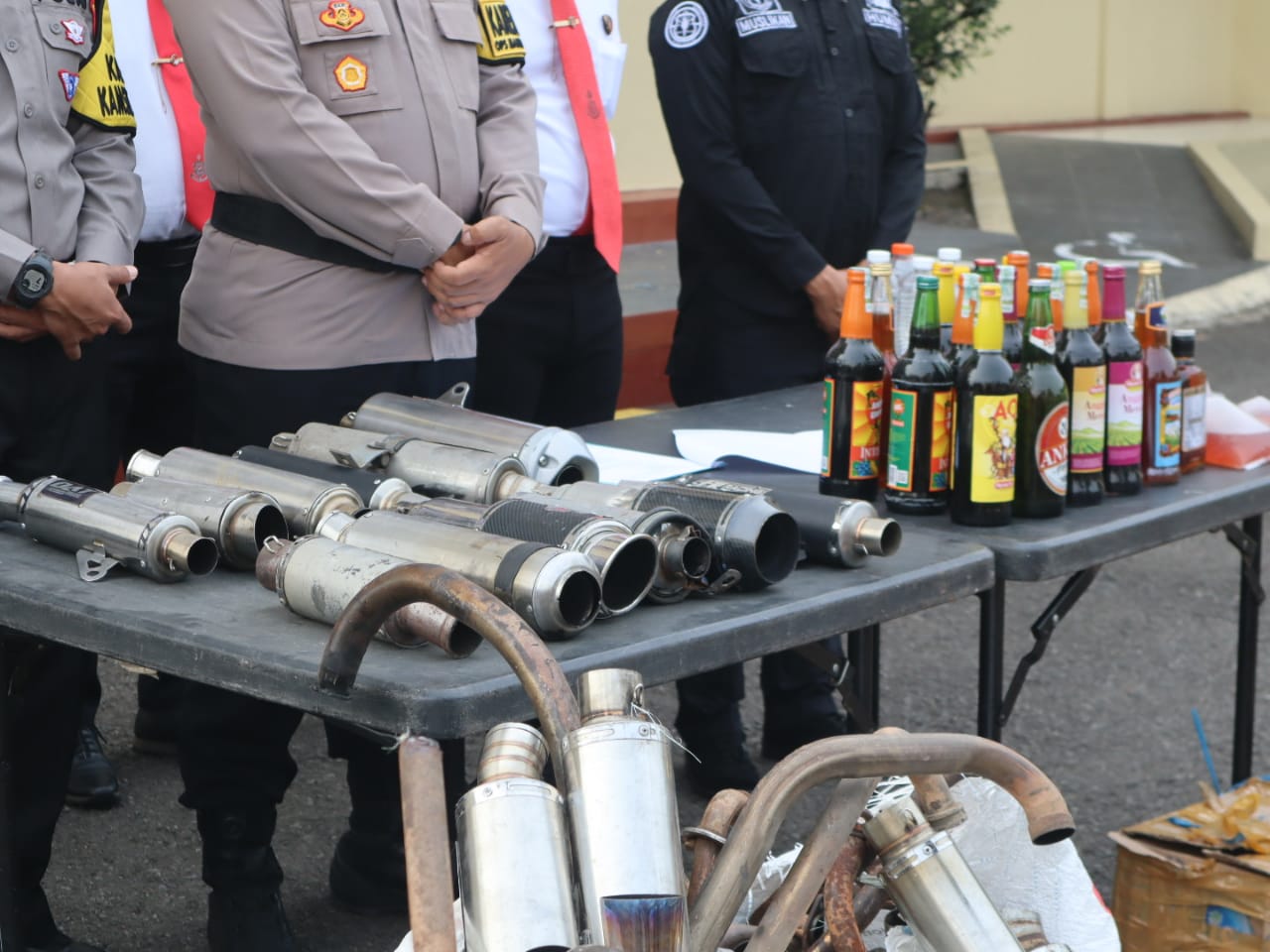 Amankan Ratusan Botol Miras dan Knalpot Brong, Polres Cianjur Terus Gencarkan Operasi KRYD