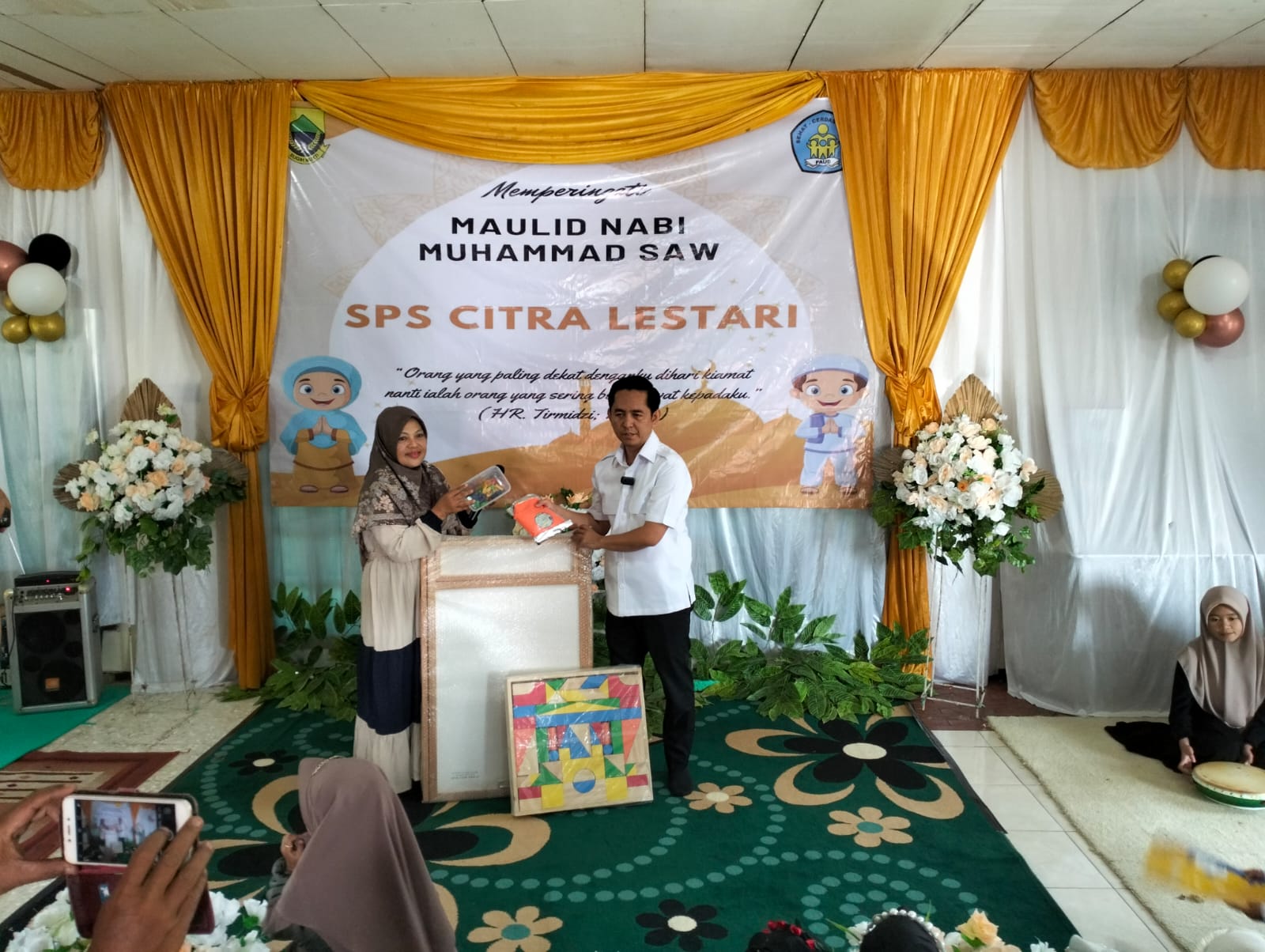 Peduli Pendidikan di Cianjur, Anggota DPRD Lukmanul Hakim Beri Bantuan Paud SPS Citra Lestari Cimacan