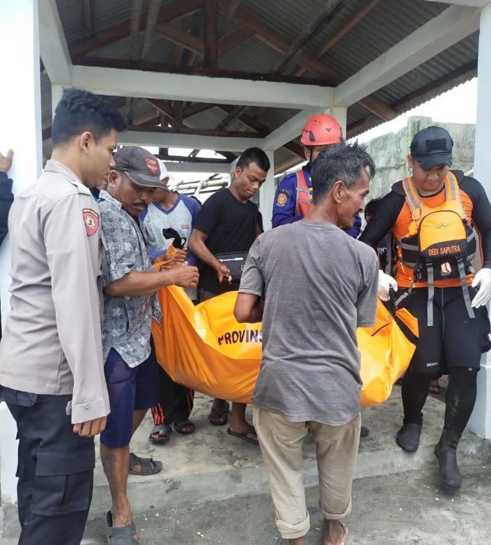 Nelayan Temukan Korban Hanyut di Muara Cisokan Agrabinta