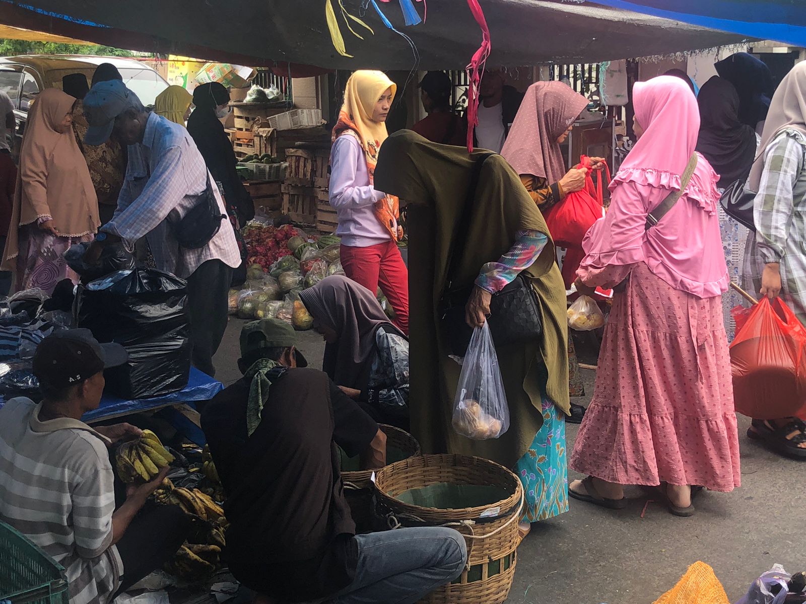 50 Tahun Pasar Kamisan Jadi Pusat Perdagangan dan Keagamaan di Cianjur