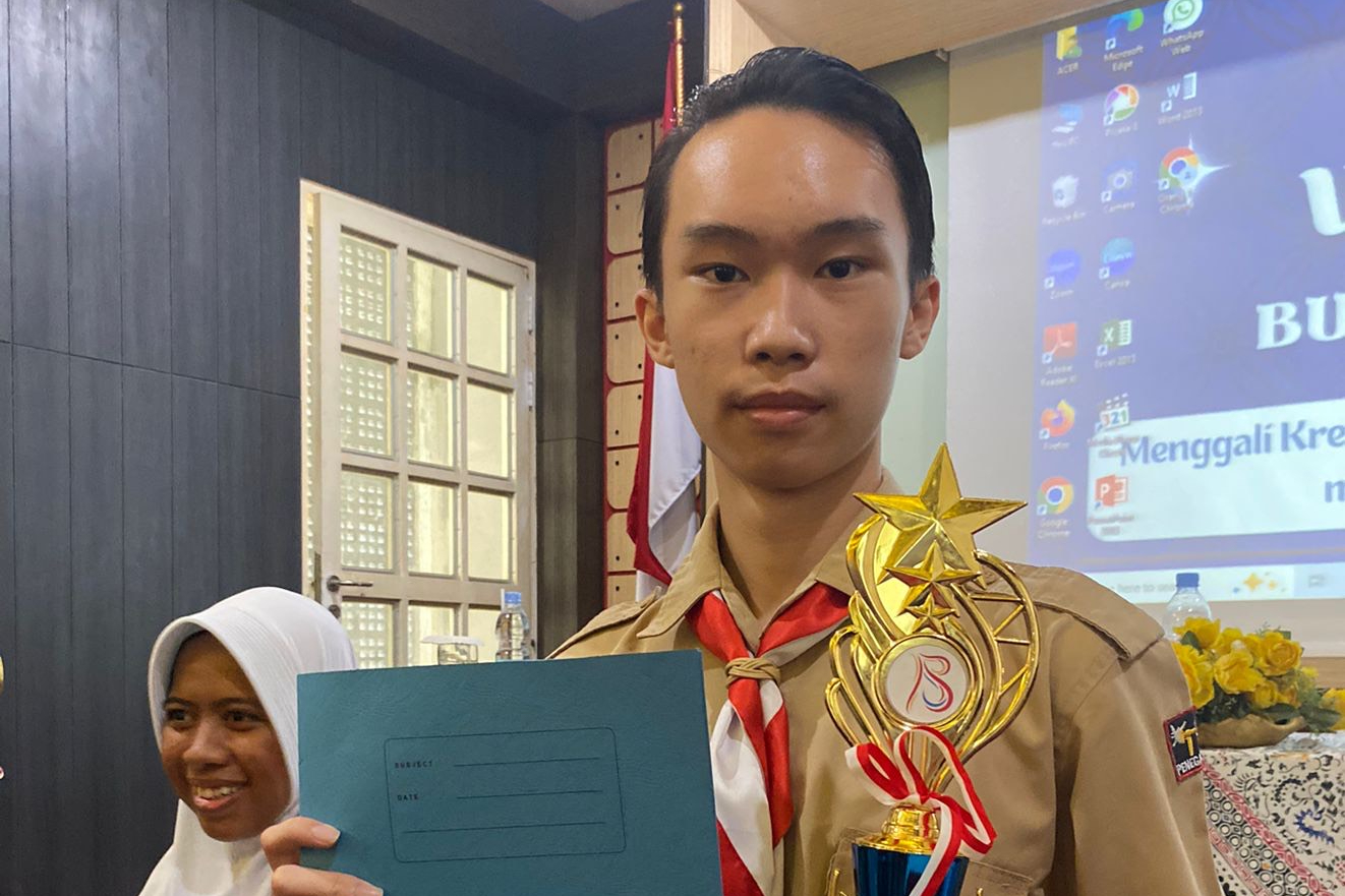 Jonathan Abramovich, Siswa SMAK BPK Penabur Cianjur, Raih Juara 1 Lomba Pidato di Bulan Bahasa 2024 Himadiksatrasia FKIP Unsur