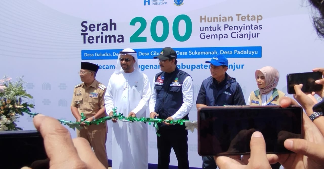 Uni Emirat Arab dan Mensos RI Resmi Serahkan 200 Hunian Tetap kepada Warga Terdampak Gempa Cianjur