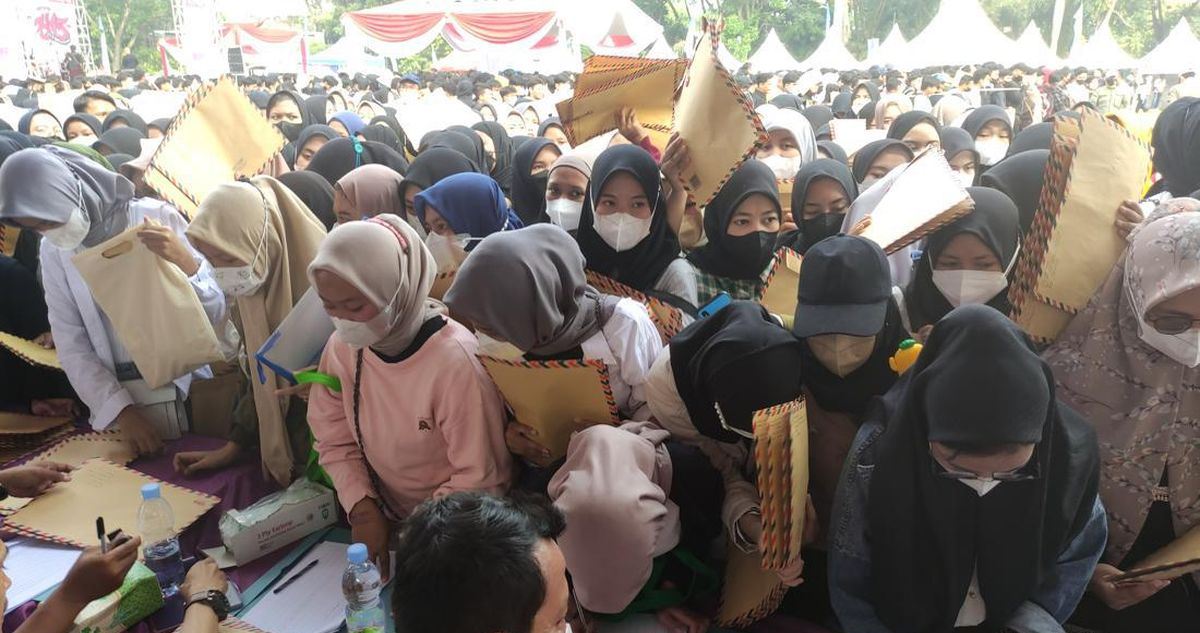 Kasus PHK di Jawa Barat capai 26.820 orang pada 2024, Cianjur tidak ada catatan, dan Industri manufaktur jadi penyumbang terbesar.