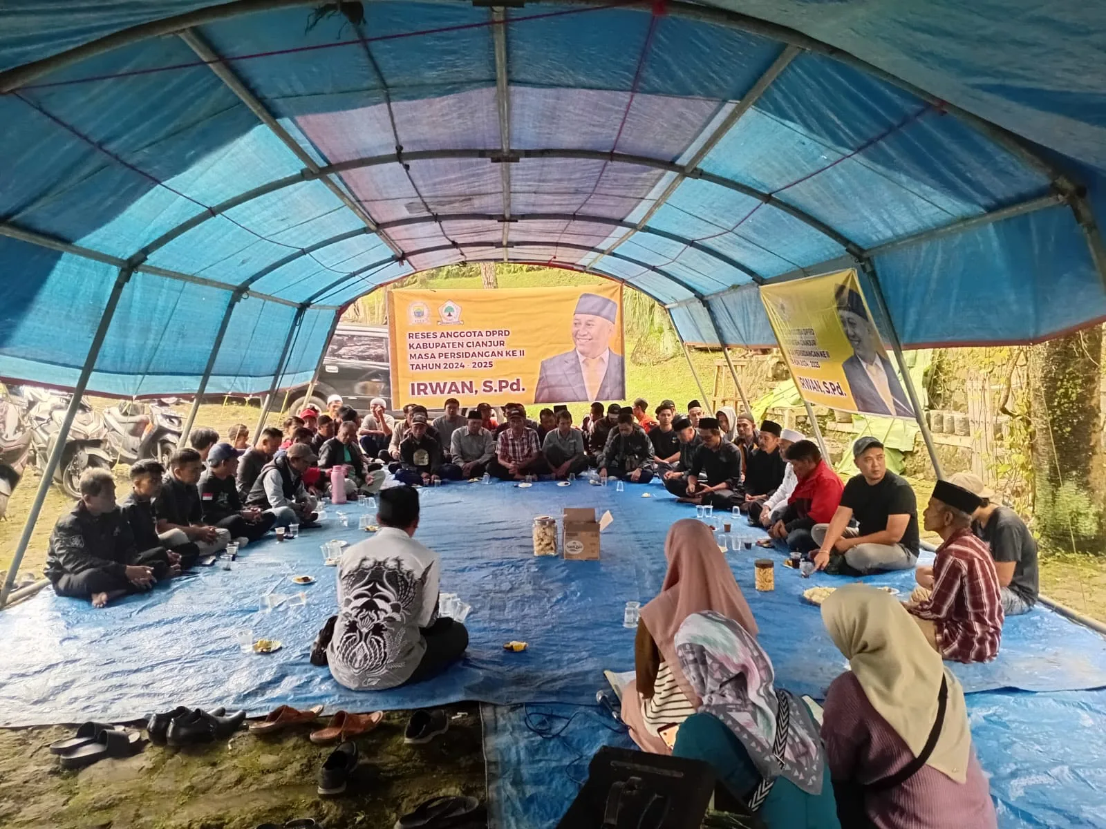 Anggota DPRD Cianjur, Irwan menggelar reses di Kampung Cariu, Cugenang.