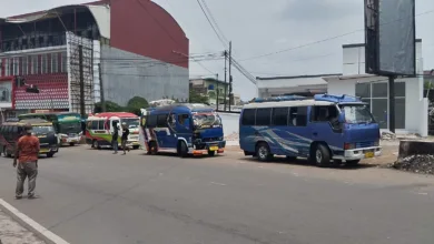 Banyak penumpang Elf di Cianjur lebih memilih travel gelap karena kenyamanan dan efisiensi