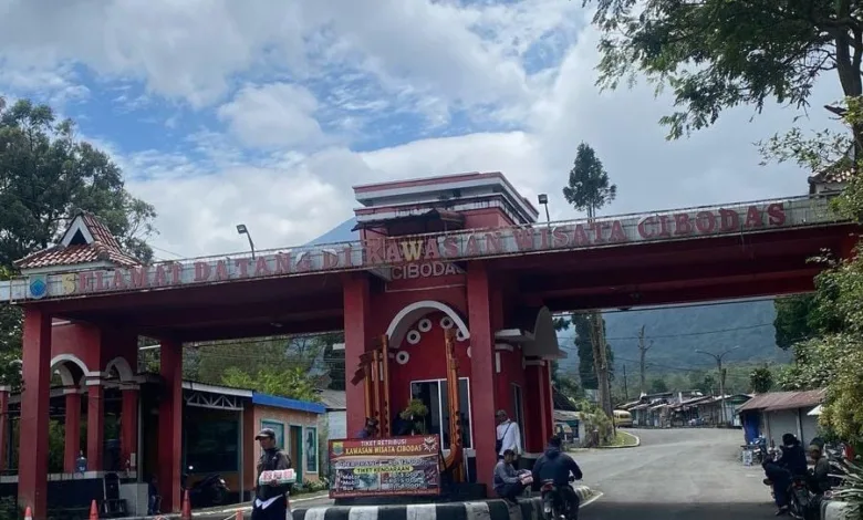 Dugaan korupsi retribusi wisata Kebun Raya Cibodas menyeret sejumlah pejabat Pemkab Cianjur