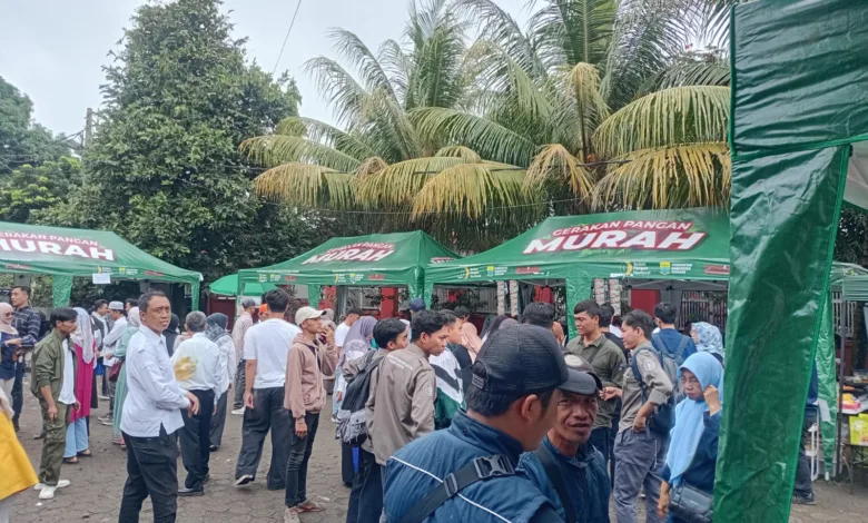 Agrishow Munggahan Bari Ngaduren hadir di Cianjur, menawarkan durian lokal premium, produk petani, dan pangan murah langsung dari tangan pertama.