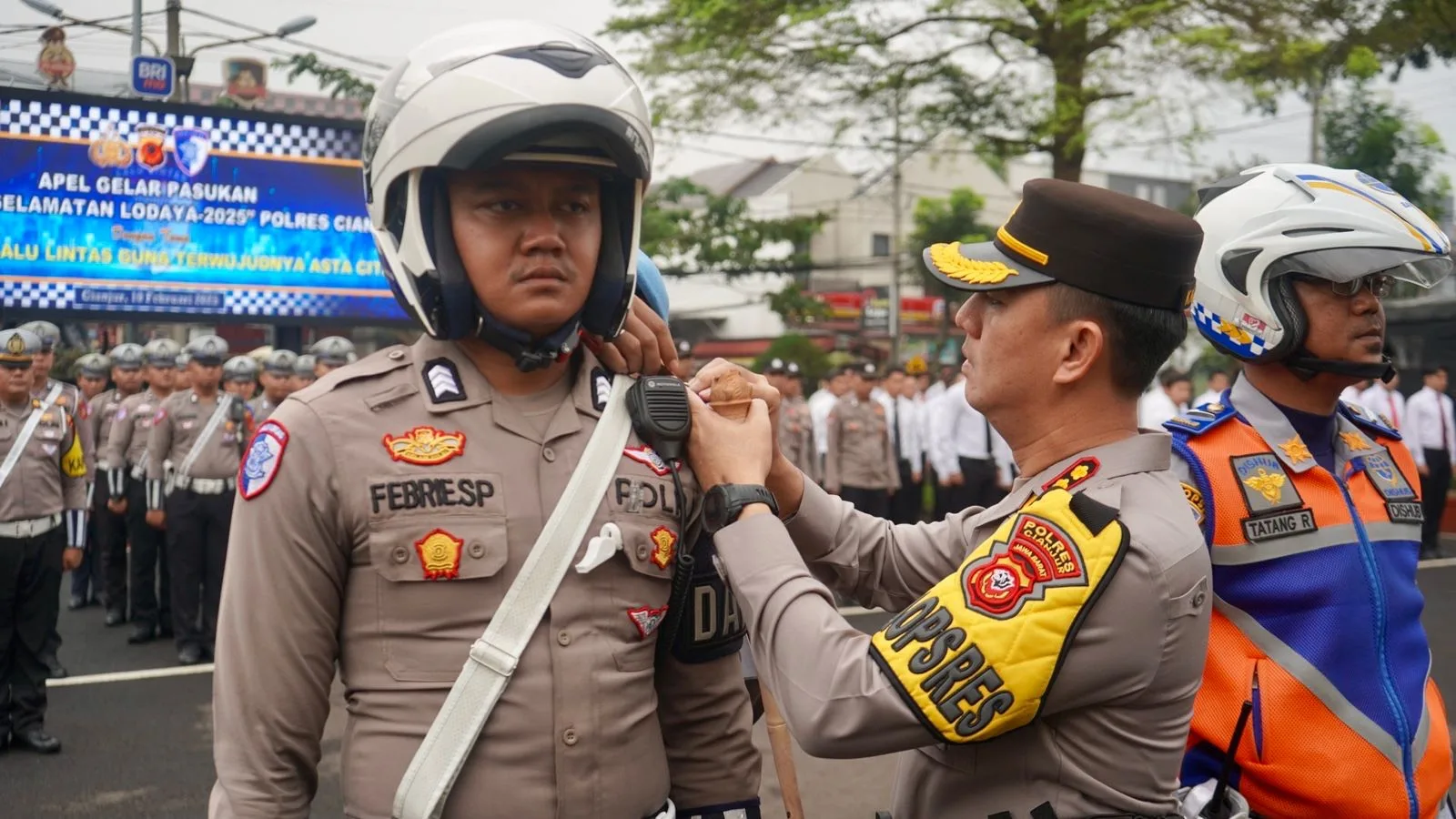 Polres Cianjur siap menertibkan pengendara dengan berbagai tindakan simpatik dan persuasif dalam Operasi Keselamatan Lodaya 2025