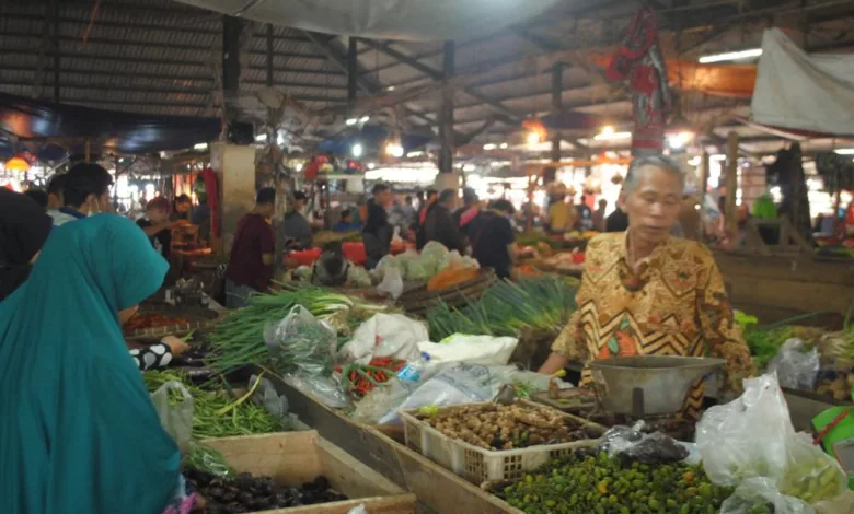 Warga Cianjur Berhemat Jelang Ramadan 2025, Harga Pangan Tinggi Jadi Masalah