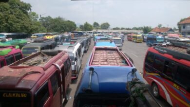 Dishub Cianjur menyediakan layanan mudik gratis dengan 10 unit elf ke Cianjur Selatan.