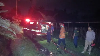 Gudang di Cianjur terbakar diduga akibat korsleting listrik.