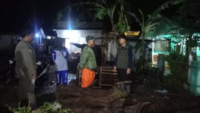 Hujan deras sebabkan banjir di tiga desa di Cilaku, Cianjur.