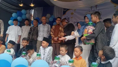 SD Negeri Gayam menggelar santunan anak yatim dan dhuafa dalam penutupan Pesantren Kilat Ramadhan.