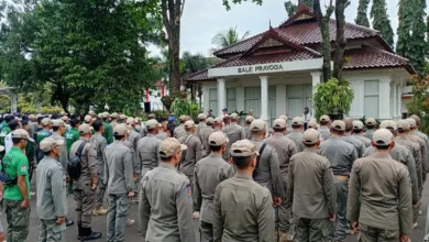 Satpol PP Cianjur menggelar apel luar biasa usai oknum anggota terbukti positif narkoba.