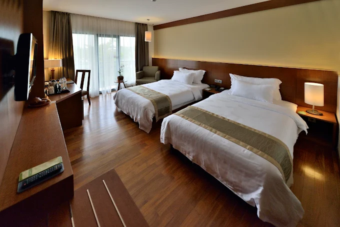 Oak Tree Emerald Semarang