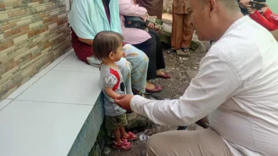 Camat Cugenang, Ali Akbar, bersama kepala desa, kepala puskesmas, dan bidan desa telah mengunjungi langsung rumah keluarga Aleena.