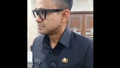 Kejari Cianjur geledah Kantor Dishub terkait dugaan korupsi proyek PJU senilai Rp40 miliar. Wakil Bupati Abi Ramzi tegaskan harus ada yang bertanggung jawab atas kasus ini