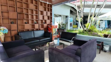 Suasana ruang tunggu baru di ULP Cianjur Kota yang kini dilengkapi dengan sofa dan berbagai fasilitas penunjang.
