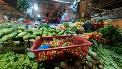 Pedagang sayur mayur di pasar Cipanas Cianjur.
